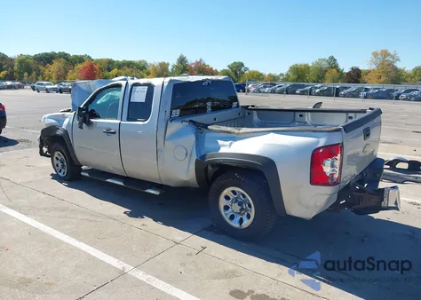 2010 Chevrolet Silverado 1500 Ls из США, поврежденный, VIN 1GCSCREA9AZ145654